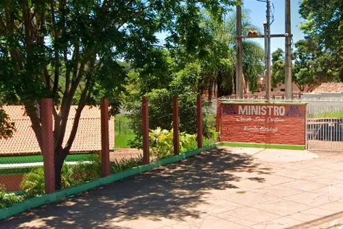 Escola Estadual Ministro Adauto Lúcio Cardoso. Foto: Google Street View/Reprodução.