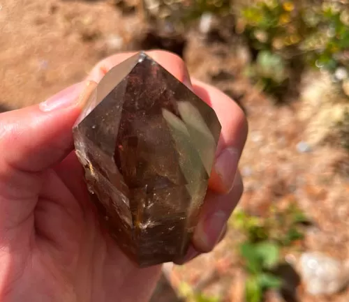 Garimpo ilegal de quarto tem sido feito na região de Felício dos Santos. Foto: PF/Divulgação.