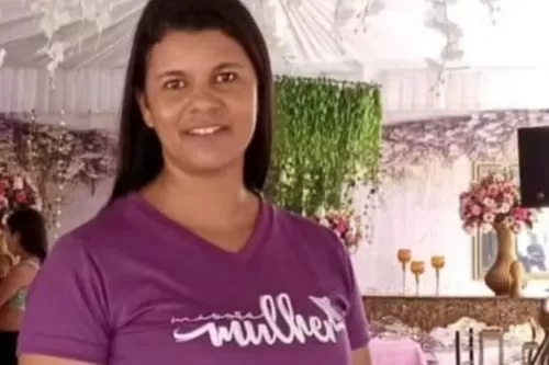 Elaine Ribeiro São José de 38 anos foi morta dentro de casa — Foto: Redes sociais