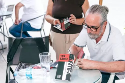 Foto: Iza Gonçalves/ Reprodução @afonsobaiao