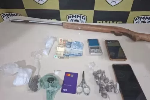 Casal é preso por tráfico de drogas em Varzelândia na sexta-feira (12)