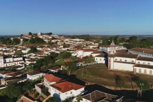 Homem é condenado a 86 anos de prisão por tortura e abusos sexuais contra filhos em MG