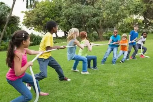Gincana Desportiva movimenta as férias dos alunos da rede municipal de Curvelo