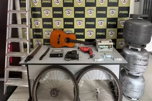 Materiais apreendidos pela PM — Foto: Polícia Militar