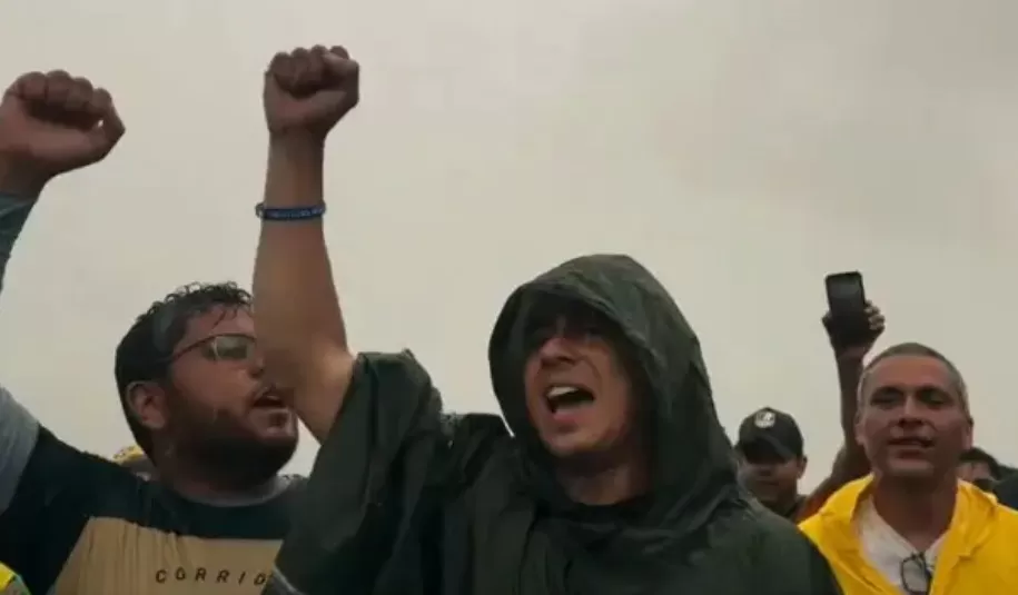 A decisão veio após alertas de riscos a sua integridade física/Foto: Reprodução Internet/@nikolas_dm/X