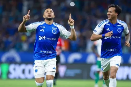 Cruzeiro concilia estreia no Brasileirão com reta decisiva do Campeonato Mineiro