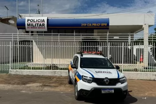 Foragido da Justiça por violência doméstica contra os pais é preso em Corinto