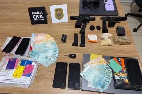 Parte dos materiais apreendidos — Foto: Polícia Civil