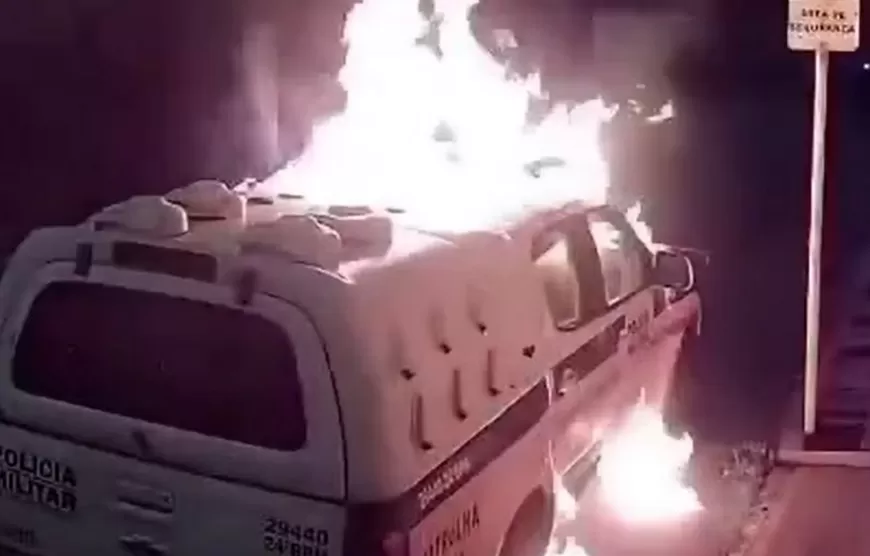 Jovem chegou a ser socorrido e levado ao hospital, mas não resistiu aos ferimentos/Foto: Reprodução Internet