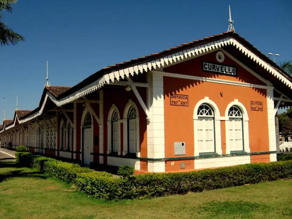Calor e possibilidade de chuva marcam a segunda-feira de Carnaval em Curvelo