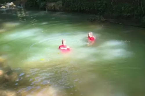 Lagoa onde as buscas forma feitas — Foto: Corpo de Bombeiros