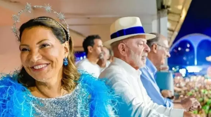 Janja expulsou filha de Lula de camarote na Sapucaí, segundo colunista