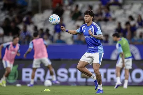 Cruzeiro busca primeira vitória do Brasileirão diante do Corinthians, no Mineirão nesta quarta (25)