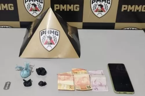 PM prende homem de 25 anos por tráfico de drogas após denúncias em Corinto