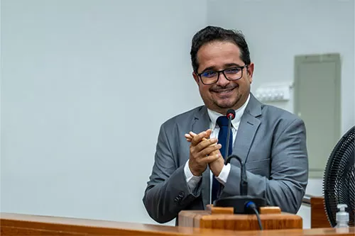 Dr. Gustavo Nascimento, assume o comando do Município de Curvelo até 2028