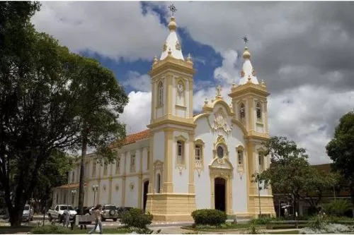 Fim de semana chuvoso e instável marca previsão do tempo em Curvelo