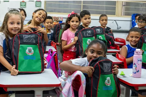 Educação de Curvelo supera meta nacional e atinge 75% de crianças alfabetizadas na idade certa