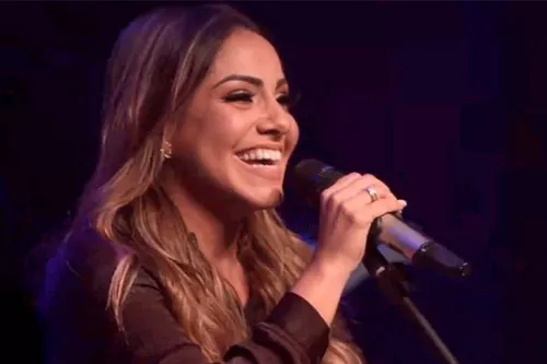  Paracatu promove ato de fé no dia 8 de maio com a cantora Gabriela Rocha