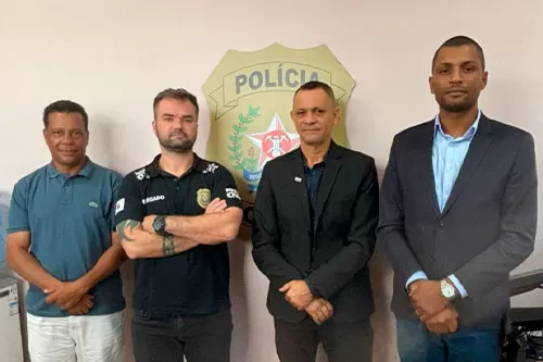 Delegado da Policia Civil em Curvelo recebe representantes da Câmara Municipal de Berilo nesta quarta feira (29)