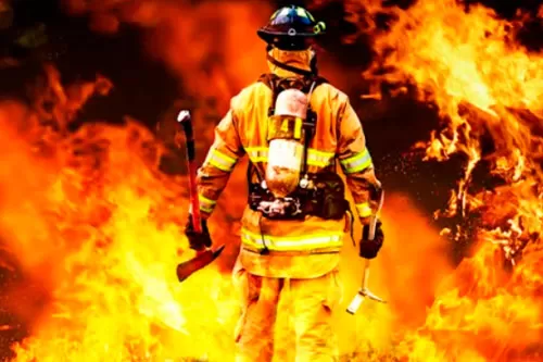 Dia Internacional do Bombeiro é comemorado em 4 de maio como símbolo de coragem e sacrifício