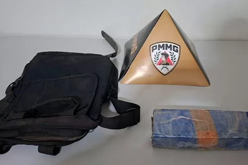 Suspeito é preso pela Policia Militar com barra de substancia análoga a maconha em Santa Fé de Minas
