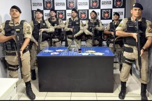 Operação da Polícia Militar prende três suspeitos por tráfico de drogas em Pirapora