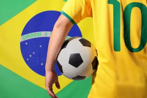 Prefeitura de Curvelo regulamenta interdição temporária de vias para transmissão dos jogos do Brasil na Copa do Mundo de 2026
