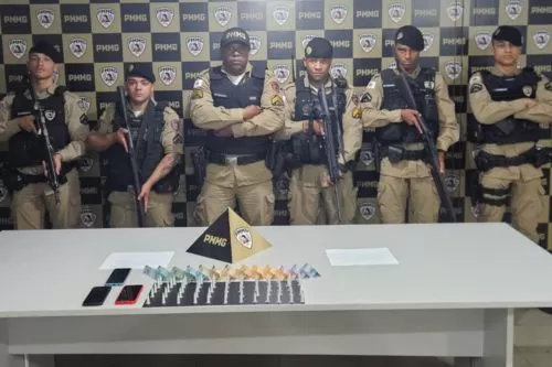 Polícia Militar prende dois suspeitos por tráfico de drogas em Conceição do Mato Dentro