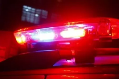Vítima é morta a tiros dentro de carro em distrito de Curvelo