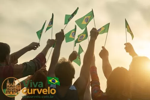 Curvelo explode em festa com vitória do Brasil sobre o Japão