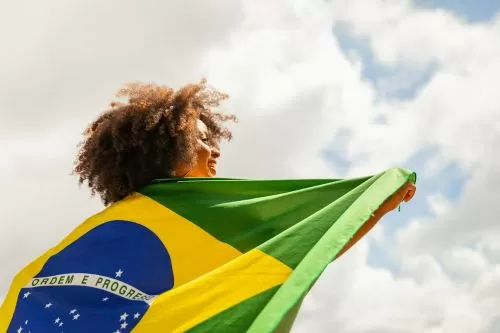 Brasil se despede da Copa, mas mantém viva a esperança de voltar mais forte em 2030