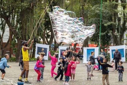 Reprodução/ Bolhaterapia. Foto: Verônica Manevy