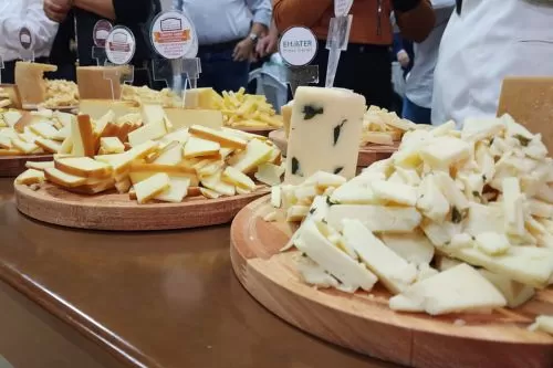 Conceição do Mato Dentro recebe 41º Concurso Regional do Queijo Minas Artesanal com música e valorização da cultura local