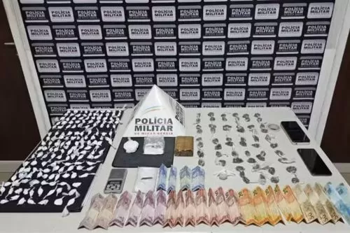 Material apreendido pela PM — Foto: Polícia Militar/Divulgação