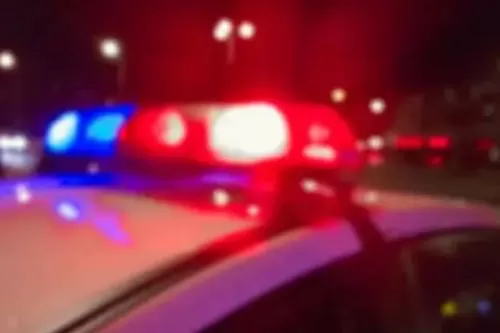 Casal é preso após denúncia de tráfico e PM encontrar três crianças em situação de abandono em Corinto