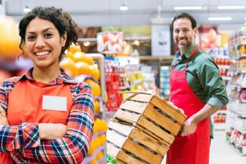 Supermercado Cordeiro abre vaga para repositor em Curvelo