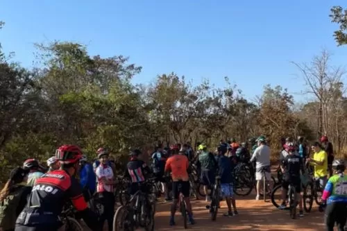Pedal com Café reúne ciclistas em percurso entre Corinto e Tomaz Gonzaga