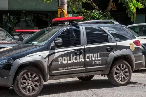 Investigação leva Polícia Civil a cumprir mandado e apreender material em Buenópolis