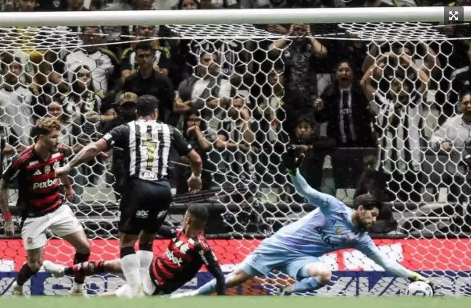 Atlético encara o Fla de igual para igual e arranca a vaga para as quartas da Copa do Brasil nos pênaltis/ Foto: Flamengo / Jogada10