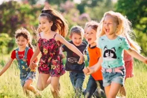 Curvelo promove 3ª Exposição Municipal pela Primeira Infância com atividades para crianças e famílias