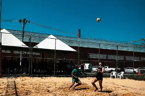Curvelo recebe Curvelo Open de Futevôlei com três dias de competição
