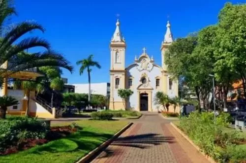 Curvelo terá sexta-feira (4) de sol, calor e tempo firme
