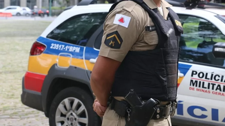 A mãe das crianças segue sendo procurada - Crédito: PMMG