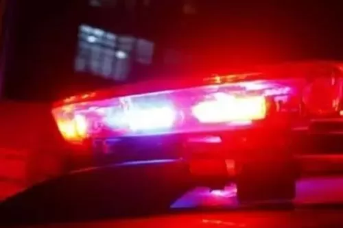 Mulher é assaltada por homem armado na porta de casa em Montes Claros