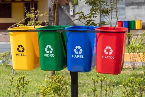 Felixlândia reforça cuidados com a coleta de lixo para manter cidade limpa e proteger trabalhadores