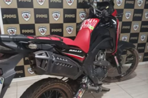 Motocicleta furtada em Belo Horizonte é recuperada e condutor acaba preso em Senador Mourão