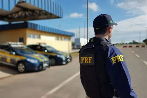 Dez mortes nas rodovias federais de Minas acendem alerta após feriado prolongado; PRF registra 137 acidentes