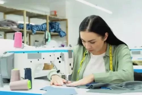 Serro recebe projeto Trajeto Moda, com foco na qualificação profissional e na geração de renda