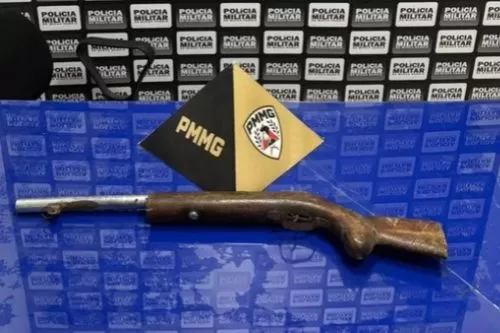 Mãe idosa é agredida pelo próprio filho, e polícia apreende arma de fogo em Buritizeiro