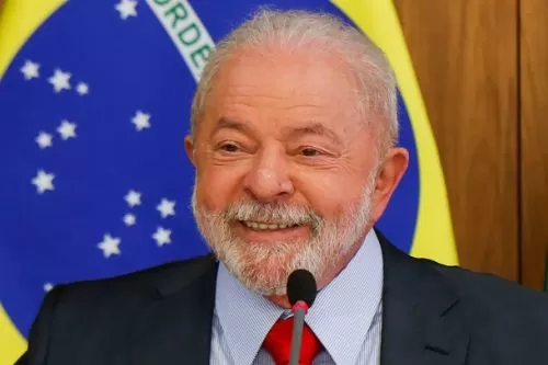 Luiz Inácio Lula da Silva é reeleito presidente do Brasil, segundo dados divulgados